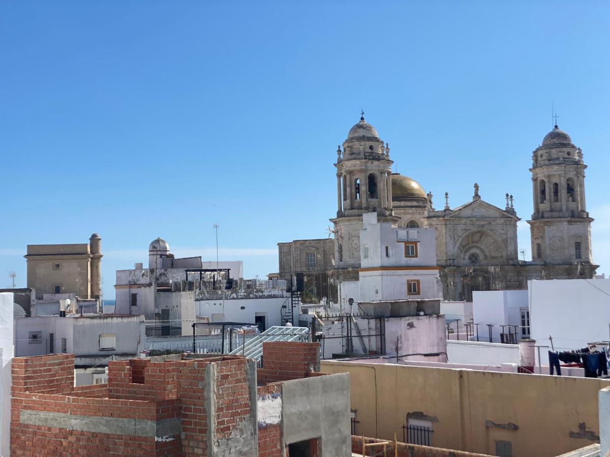 APARTAMENTO COLÓN 1451 - WIFI Gratis y Aire Acondicionado Cádiz Exterior foto